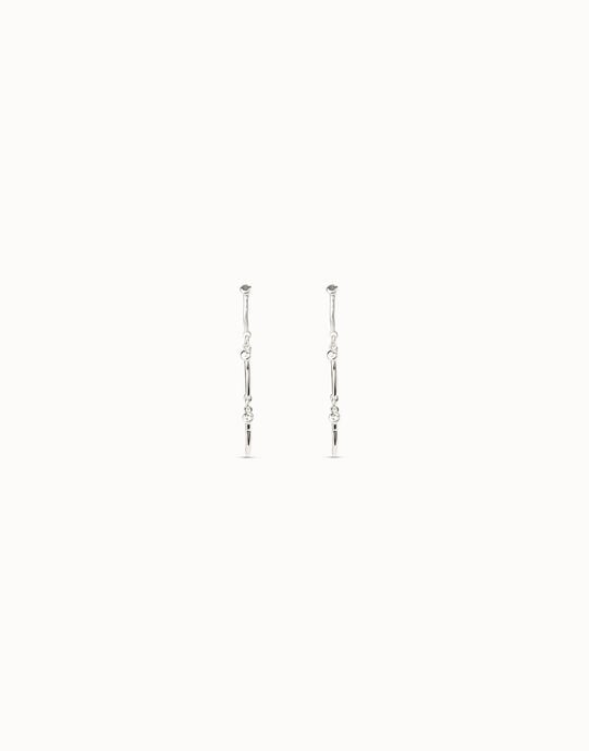 Drop eearrings with the iconic UNOde50 nail