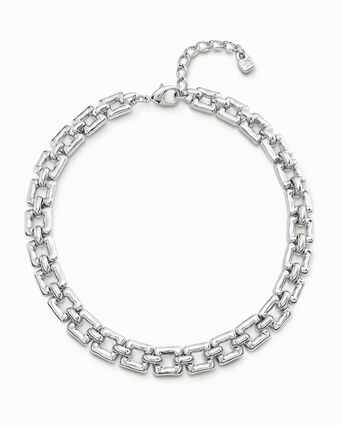 Collana corta placcata argento a maglie quadrate piccole