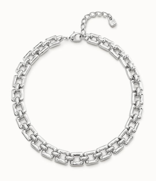 Collar corto bañado en plata de eslabones cuadrados pequeños