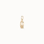 Charm ba&ntilde;ado en oro de 18k de letra Q mediana