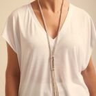 Long chain pendant necklace