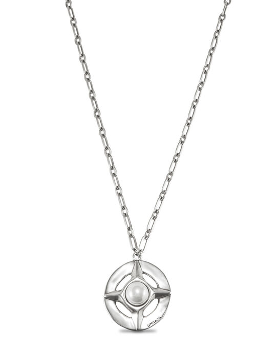 Long pendant necklace with pearl