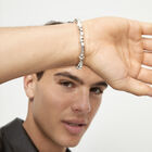 Kugelarmband mit silberfarbenen und elfenbeinfarbenen Perlen