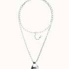 Collar largo ba&ntilde;ado en plata de ley con esfera grande