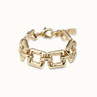 Short chain bracelet with square-shaped links