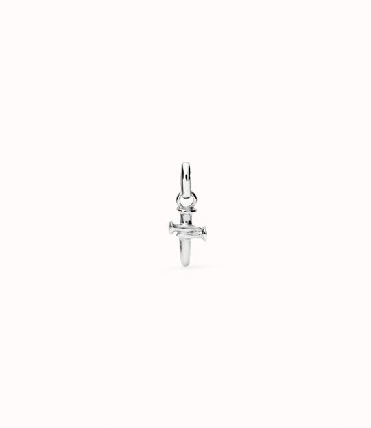 Charm placcato argento Sterling a forma di croce.