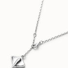 Short chain pendant necklace with manta ray