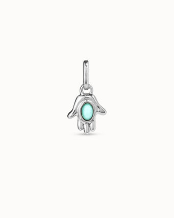 Charme plaqué argent en forme de main et cristal en verre de Murano turquoise au centre