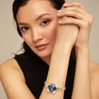 Pulsera r&iacute;gida ba&ntilde;ada en plata de ley con cristal azul