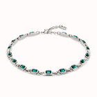 Short necklace with green crystals