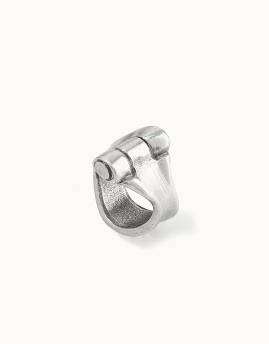Anillo ba&ntilde;ado en plata de ley con dise&ntilde;o entrelazado