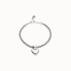 Chain bracelet with small heart detail
