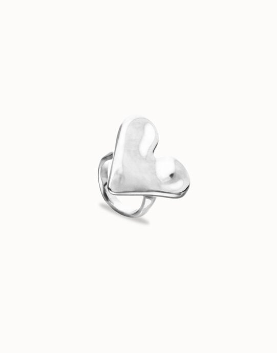 Maxi ring with heart shape