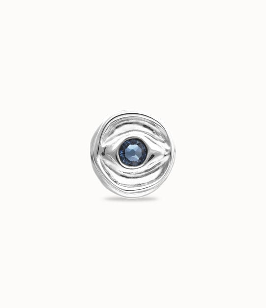 Anillo tipo sello en plata de ley y forma de ojo con cristal facetado azul