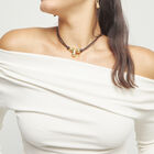 Collar de cuero con tres esferas ba&ntilde;adas en oro 18k