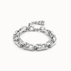 Link chain bracelet with a topaz