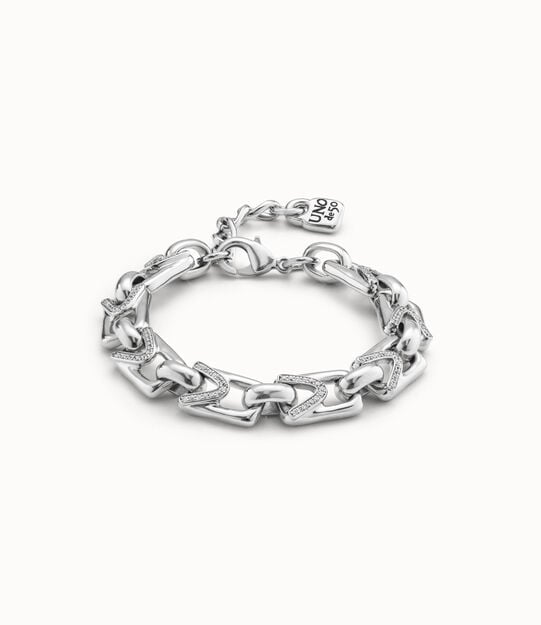 Link chain bracelet with a topaz