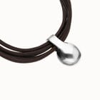 Pulsera de cuero con esfera ba&ntilde;ada en plata de ley