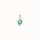 Charm  ba&ntilde;ado en plata de ley con piedra turquesa
