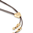 Cadena de cuero con figuras ba&ntilde;adas en oro 18k. Coraz&oacute;n ajustable en el centro.