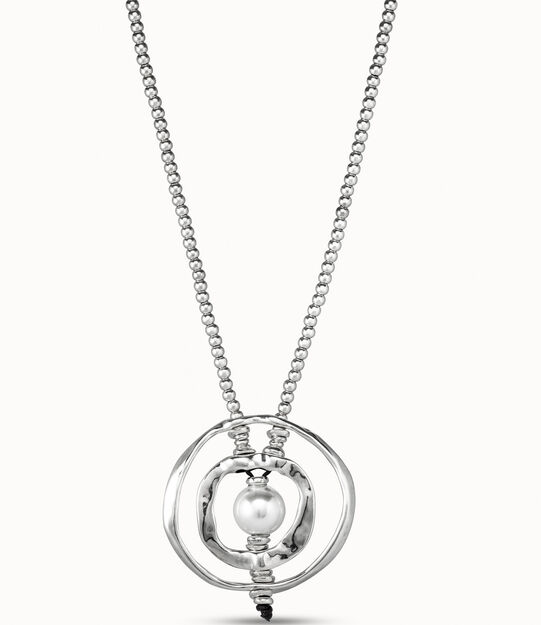 Sterling silver-plated pendant with pearl