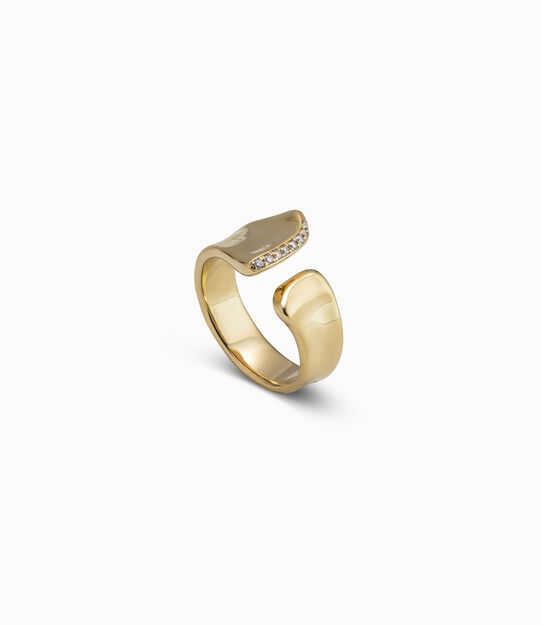 Ring with topaz