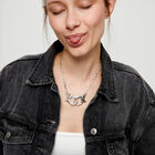 Necklace with large interlocking snap hook