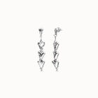 Drop earrings with chained hearts