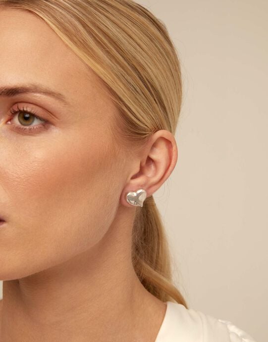 Stud earrings with heart shape, Silver, large
