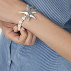 Bracelet with pearls and starfish