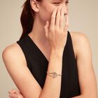 Pulsera r&iacute;gida ba&ntilde;ada en plata eslab&oacute;n mediano y muelle interior