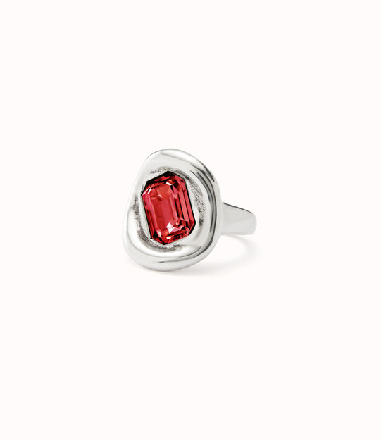 Anillo ba&ntilde;ado en plata de ley con cristal rojo