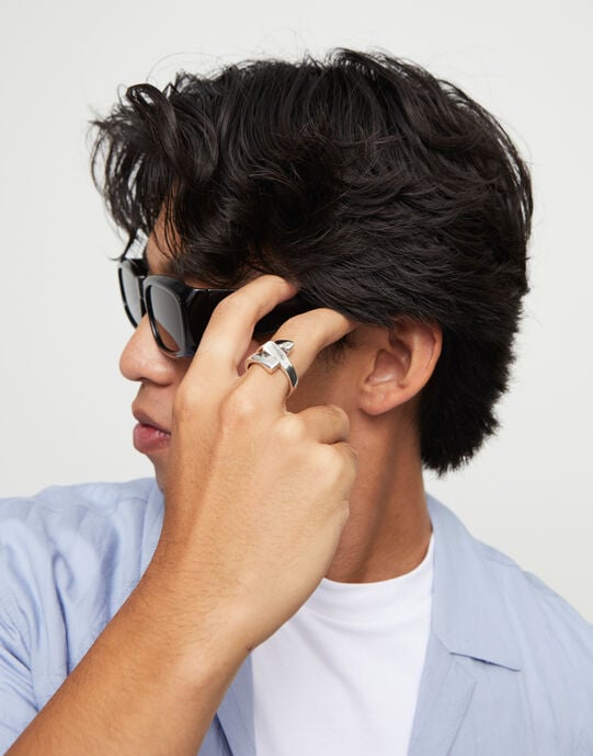 Ring with curved lines, Silver, large