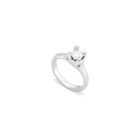 Ring with white zirconia