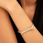 Bangle bracelet with shackle‑style clasp