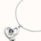 Midsize chain pendant necklace with a large heart