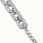 Short chain bracelet with square-shaped links