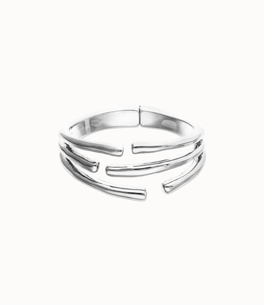 Bangle bracelet with multiple intertwined organic shapes