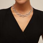 Short oval link chain necklace