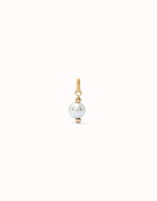 Charm  with pearl