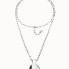Collar largo ba&ntilde;ado en plata de ley con esfera grande