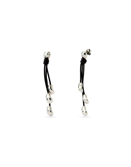 Long leather earrings with drops
