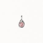 Charm ba&ntilde;ado en plata de ley con cristal rosa