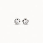 Stud earrings with pearl