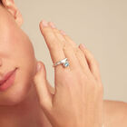 Ring mit blauem Zirkonia aus 925er Sterlingsilber