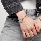Small beads bracelet with interlocking carabiner