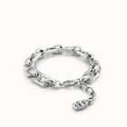 Link chain bracelet with a topaz