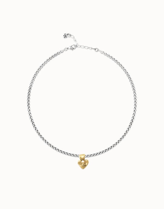 Collar ba&ntilde;ado en oro 18k con detalle de coraz&oacute;n peque&ntilde;o