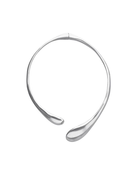 Necklace with irregular drops
