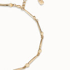 Short necklace with nail-shaped pieces